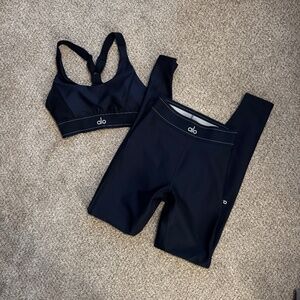 ALO Yoga Airlift Bra and Leggings, size XS